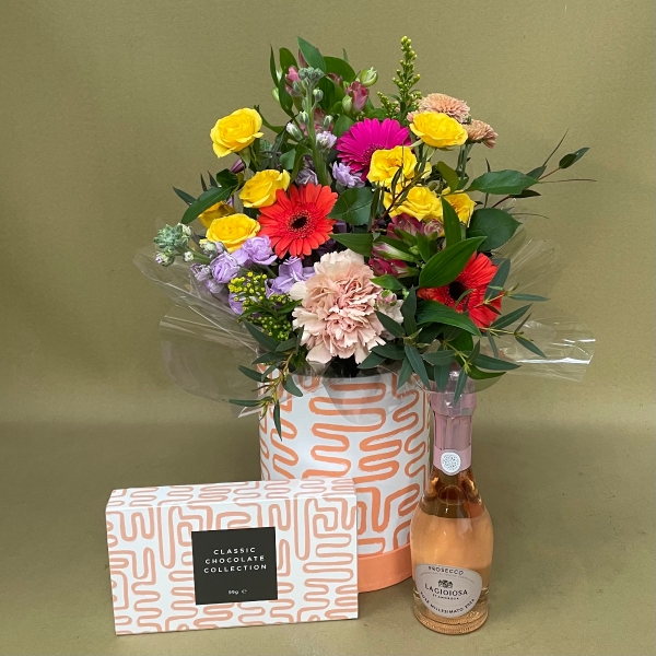 Large Curley Wurley hatbox with mini prosecco and chocolates