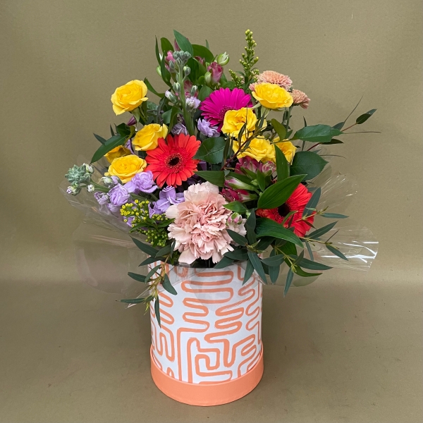 Large Curley Wurley hatbox