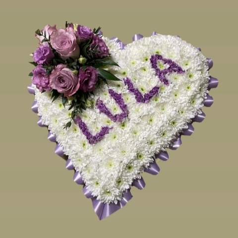 18 inch Based heart with pipped name