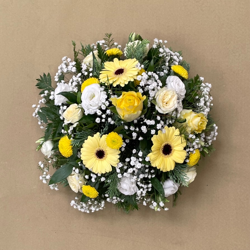 Cream & Yellow Posy