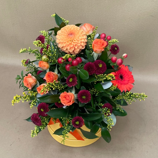 The Bumblebee hat box arrangement