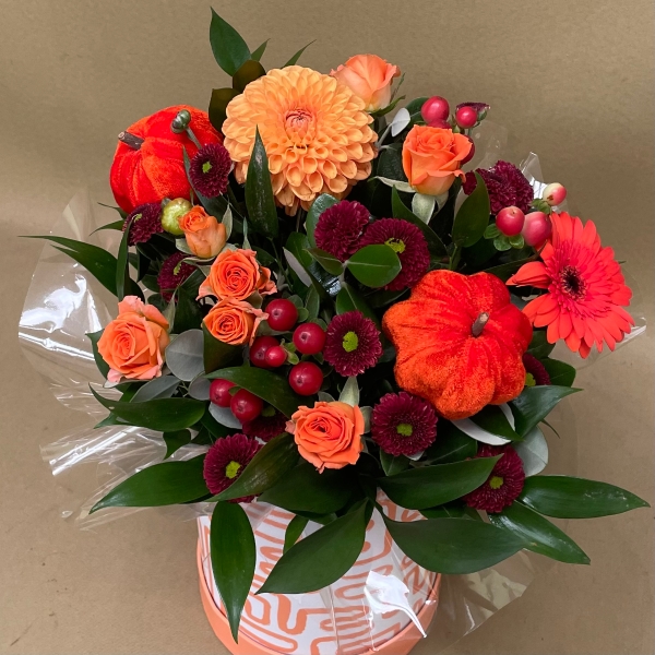 The Gourd geous hand box arrangement