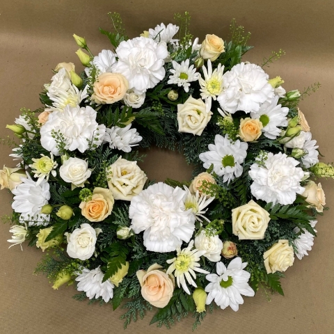Neutral Wreath