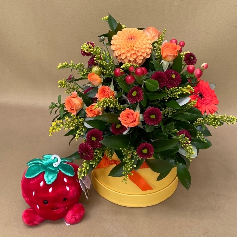 The Bumblebee hat box arrangement