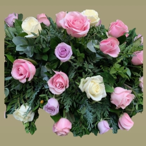 Rose casket spray